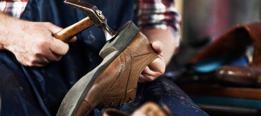 Yırtılan Ayakkabı Tamir Edilir mi?