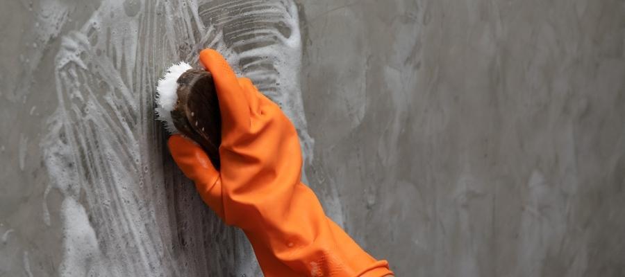 İnatçı Lekeler: Duvardaki Kalem Lekesi Nasıl Giderilir?