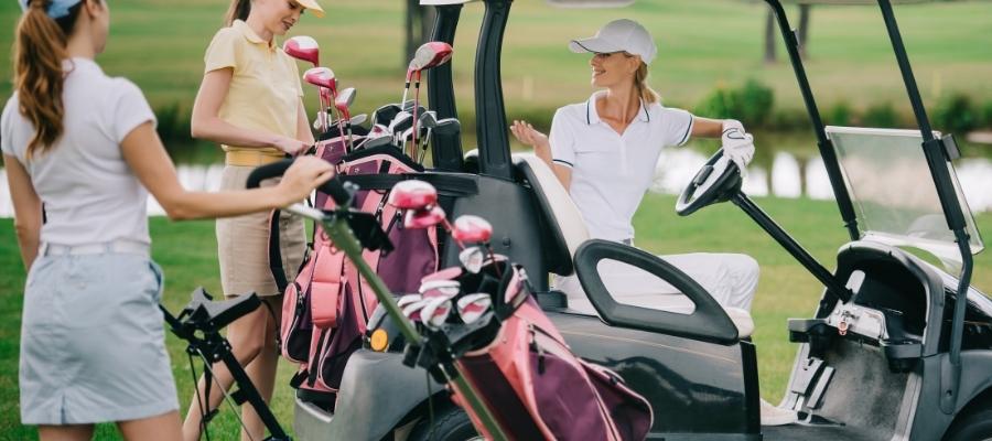 Golf Tutkunlarına: Golf Kıyafetleri Nelerdir?