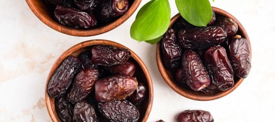 Güneşte veya Fırında Hurma Kurusu Nasıl Kurutulur?