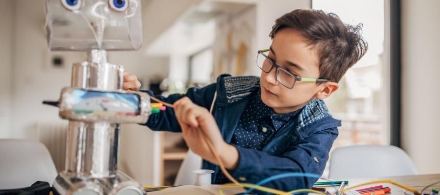 Evde Robot Yapımı için Gerekli Malzemeler Nelerdir?