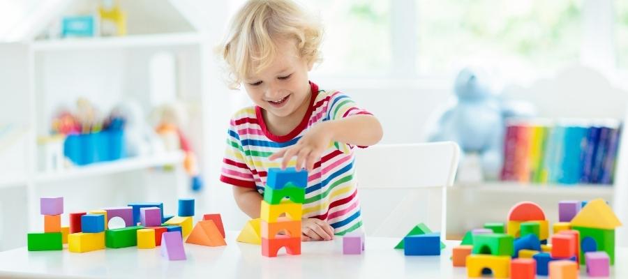 Oyuncak Türlerinin Çocuğun Gelişimi Üzerindeki Etkisi