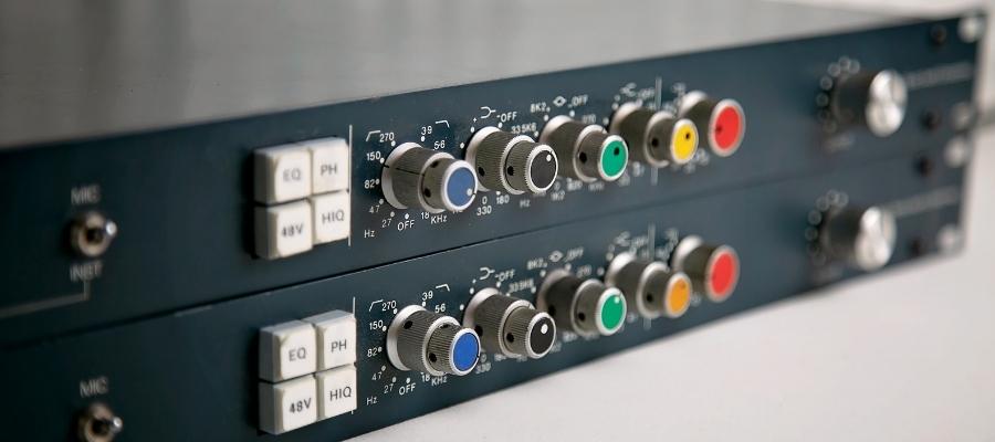 Sinyallerin Güçlendiricisi: Preamp Nedir?