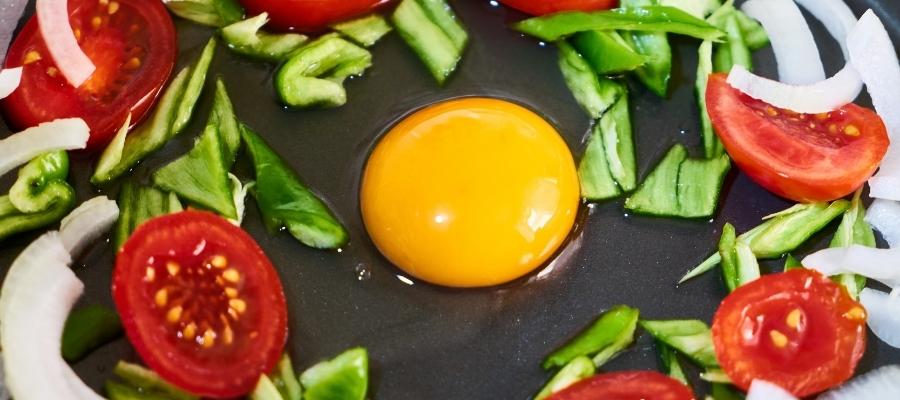 Sebzeli Omlet İçin Gerekli Malzemeler