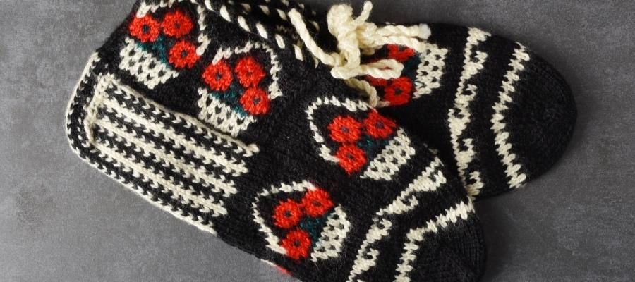 Sıcacık Adımlar: Şişle Patik Nasıl Örülür?
