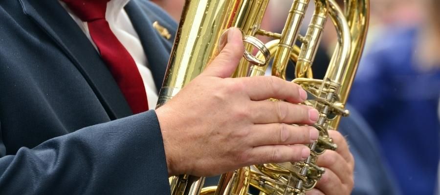 Tuba Çalmak için İhtiyaç Duyulan Teknikler