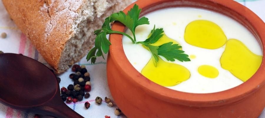 Yoğurtlu Semizotu Çorbasıyla İkram ve Sunum Önerileri