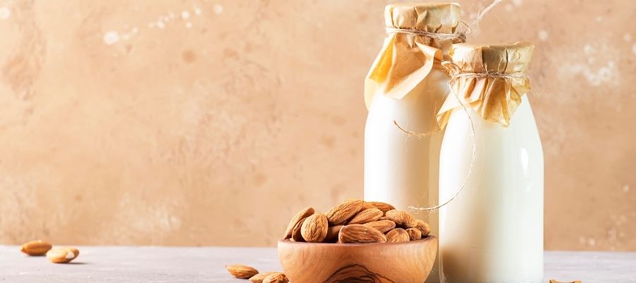 Vegan ve Sağlıklı Beslenmede Badem Sütü Konsantresinin Yeri