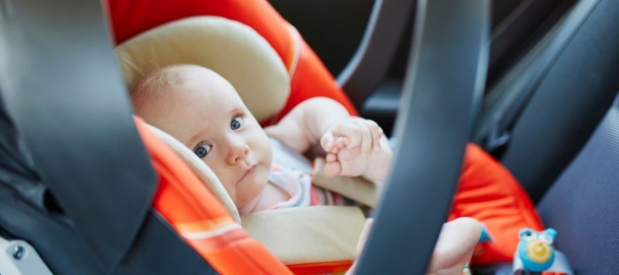 Bebek Koltuğunu Arabaya Montajlama Rehberi
