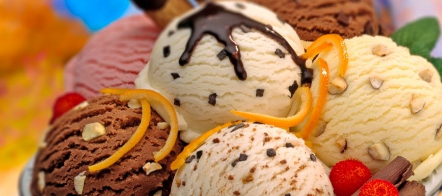 Ev Yapımı Dondurma Keyfi: Dondurma Makinesinde Dondurma Nasıl Yapılır?