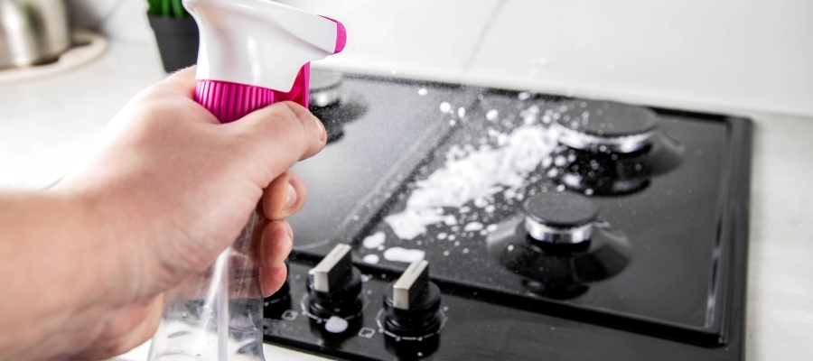 Mutfağın Parlayan Yıldızı: Ocak Gözleri Nasıl Temizlenir?