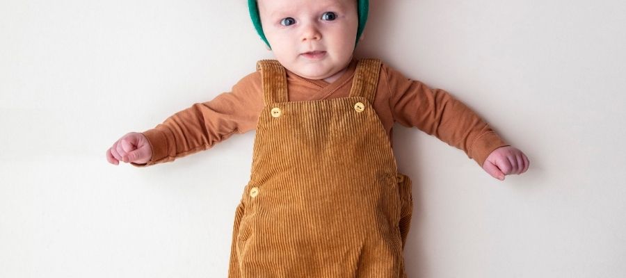 Sonbaharda Bebek Giyiminin Önemi ve İpuçları