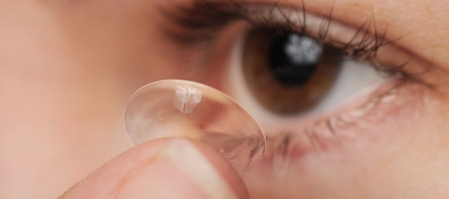 Lens Çıkarırken Dikkat Edilmesi Gerekenler