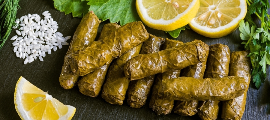 Üzüm Sarması Sunumu ve Servis Önerileri