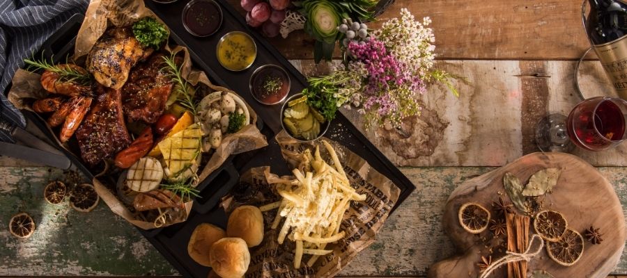 Sofra Düzeni ve Yemek Sunum Teknikleri