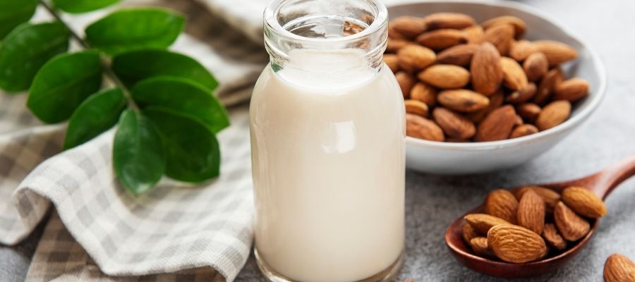 Badem Sütü Bebeklere Ne Zaman Verilir?