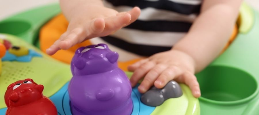 Bebeklerin Motor Gelişimine Örümcek Oyuncağının Etkisi