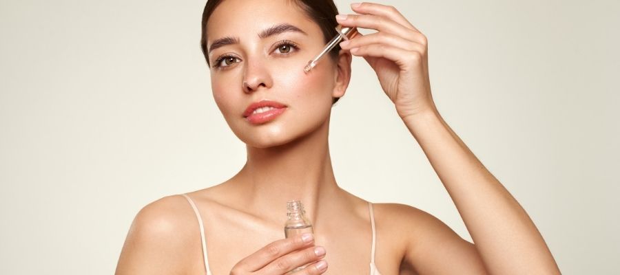 Işıldayan Cilt: C Vitamininin Yüze Faydaları