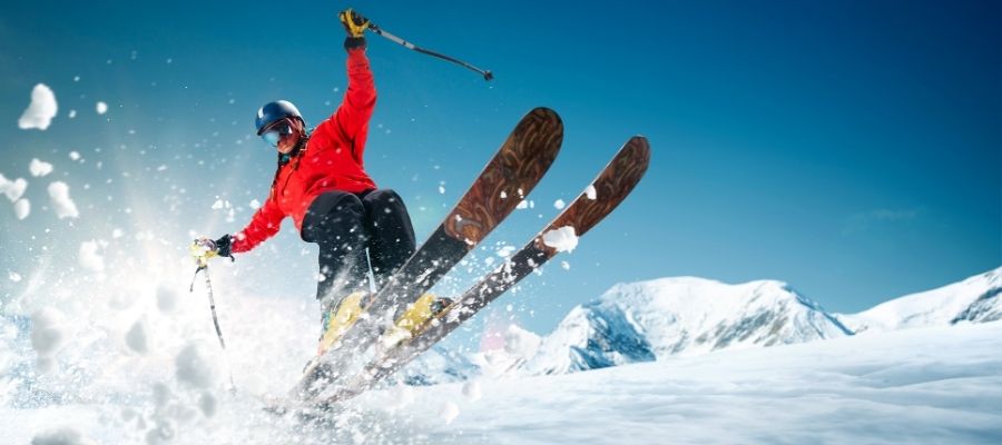 Kış Sporlarının Zirvesi: Kayak Nedir?