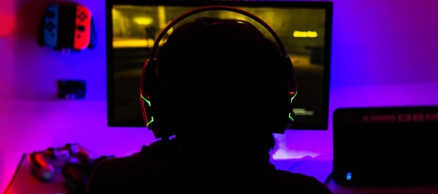 Oyun Performansını Artıran Aydınlatma ve Akustik Çözümleri