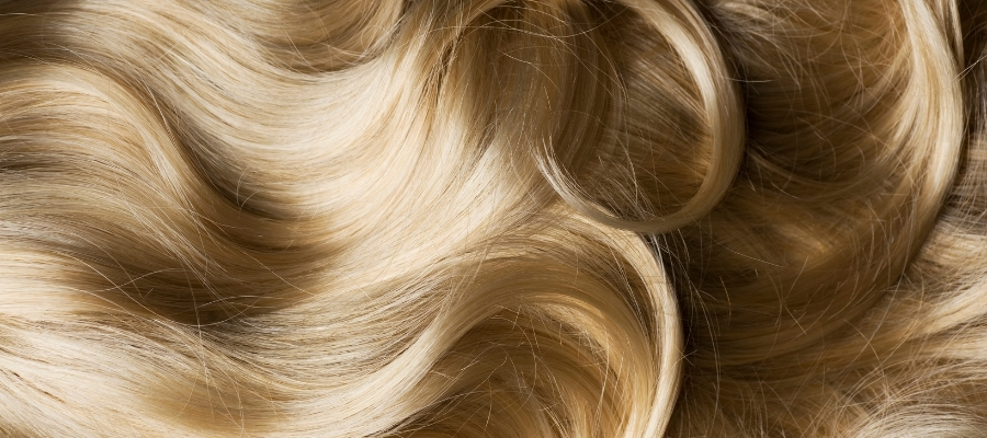 Saç Dalgalandırma: Fön Makinesi ile Dalga Yaratma Teknikleri