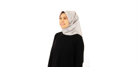 Gri Eşarp Çeşitleri İçin Kombin Önerileri