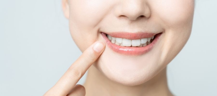 Doğal Malzemelerle Diş Lekesi Temizliği