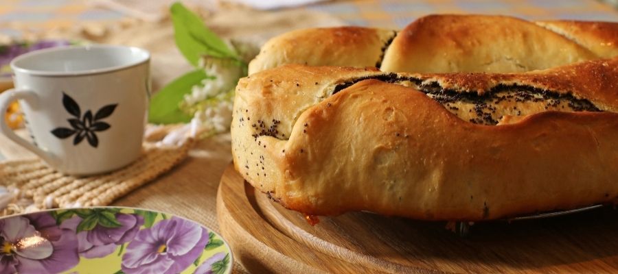 Haşhaşlı Böreğin Pişirme ve Sunum Önerileri