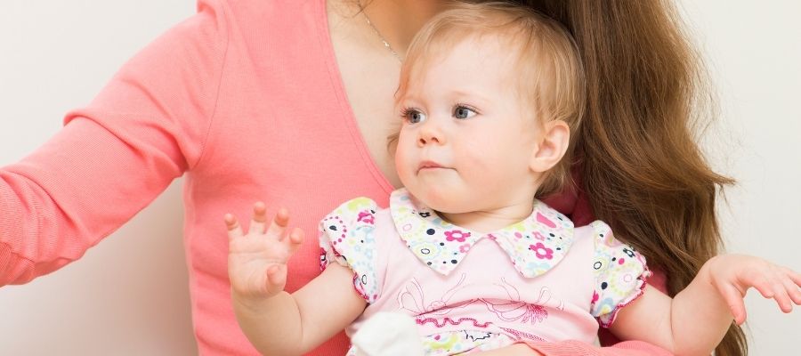 11 Aylık Bebek Oyunları: Keşfetmeye ve Öğrenmeye Devam