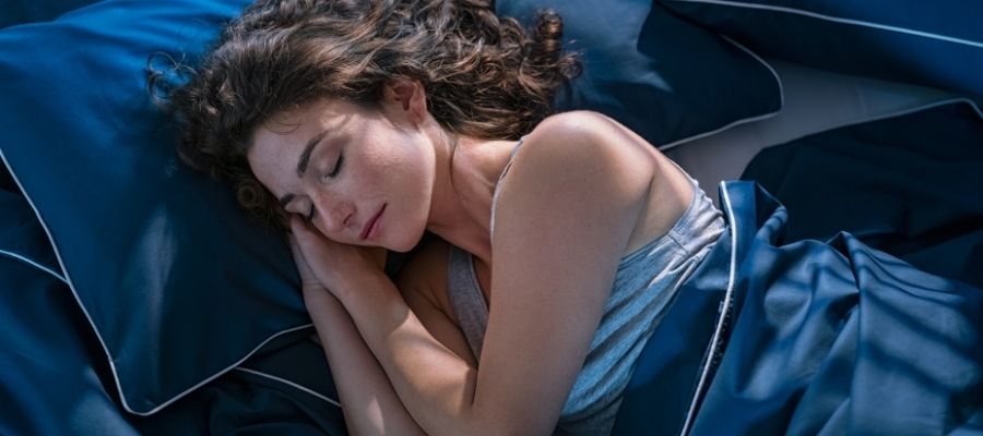 27 Haftalık Gebelikte Dikkat Edilmesi Gerekenler: Sağlıklı Beslenme ve Düzenli Uyku
