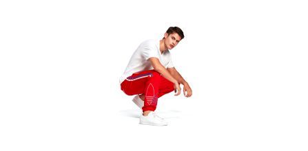 Sporcu Tutkusu Adidas Kırmızı Eşofman Modelleri