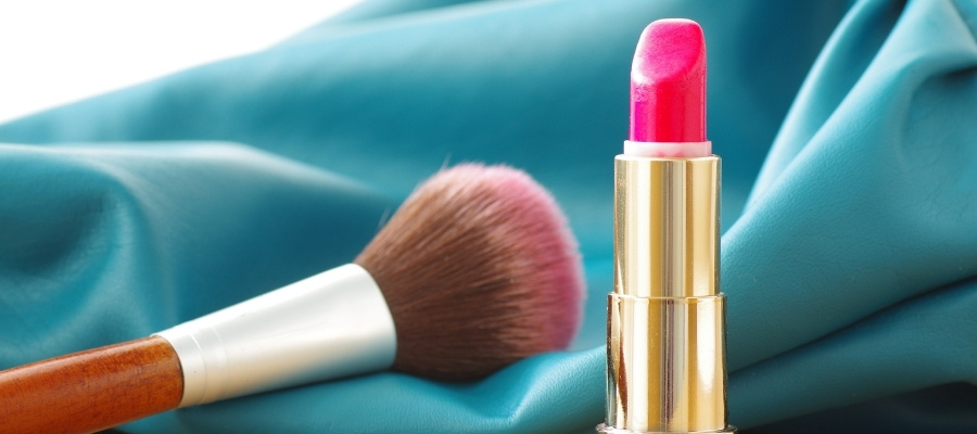 Günlük ve Özel Günler için Ruj ve Allık Kullanımı