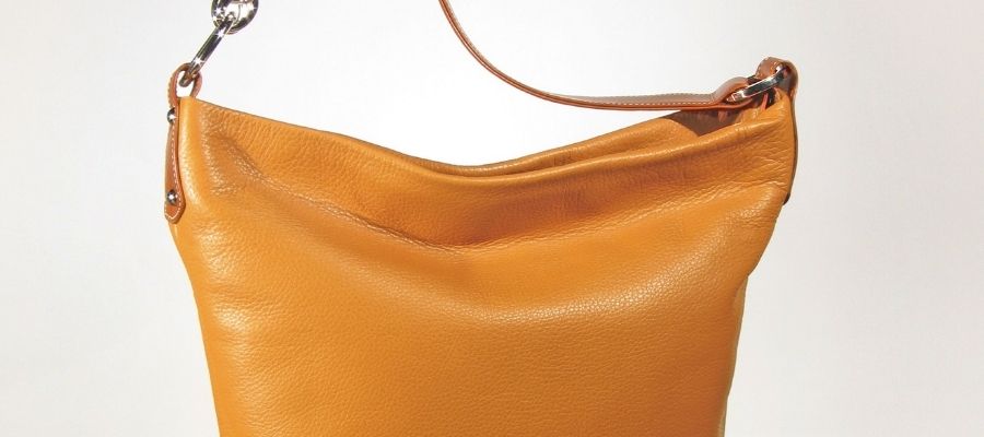 Taba Rengi Çanta için Aksesuar Önerileri