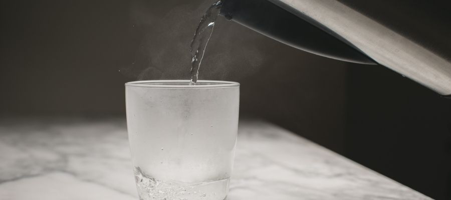 Ay Suyu Hazırlama Ritüelleri ve Gerekli Malzemeler