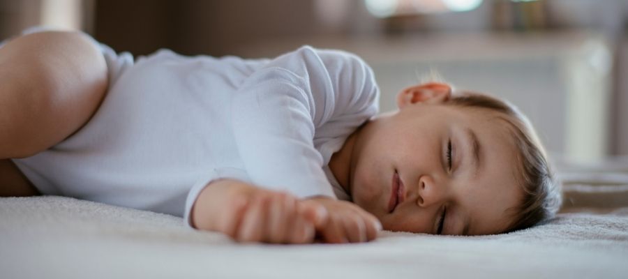 Bebeklerde Horlamaya Sebep Olan Faktörler