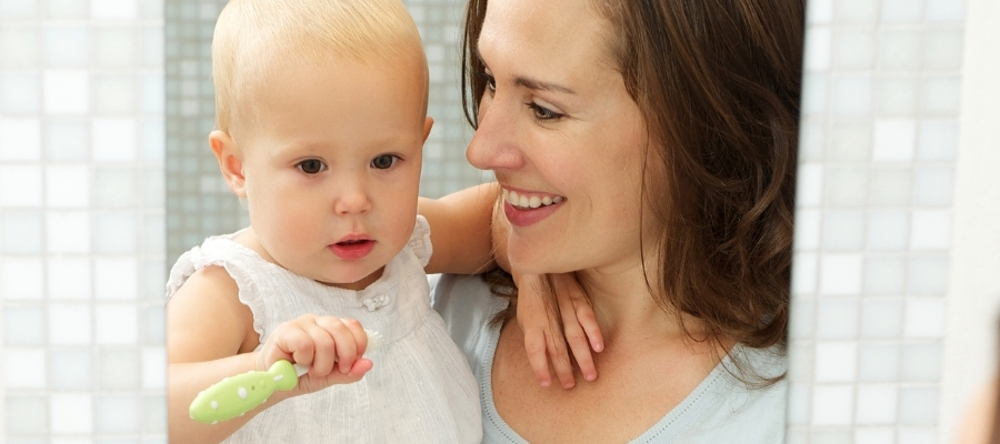 Diş Kararmasına Yol Açan Faktörler