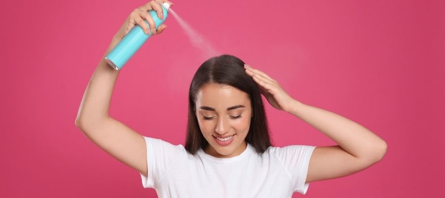 Kuru Şampuanın Saç Tipine Göre Doğru Kullanımı