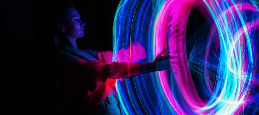 Metaverse'te Yeni Nesil İletişim ve Etkileşim