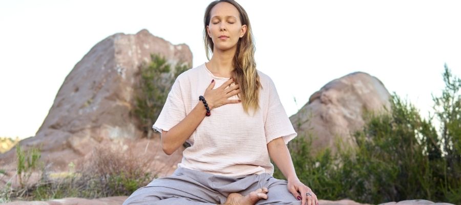 Yoga ile Stres ve Anksiyete Yönetimi