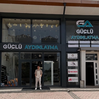 Güçlü Aydınlatma Elektrik