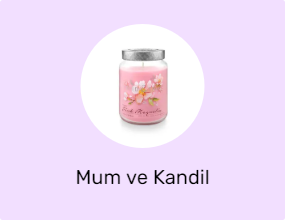 Mum ve Kandil
