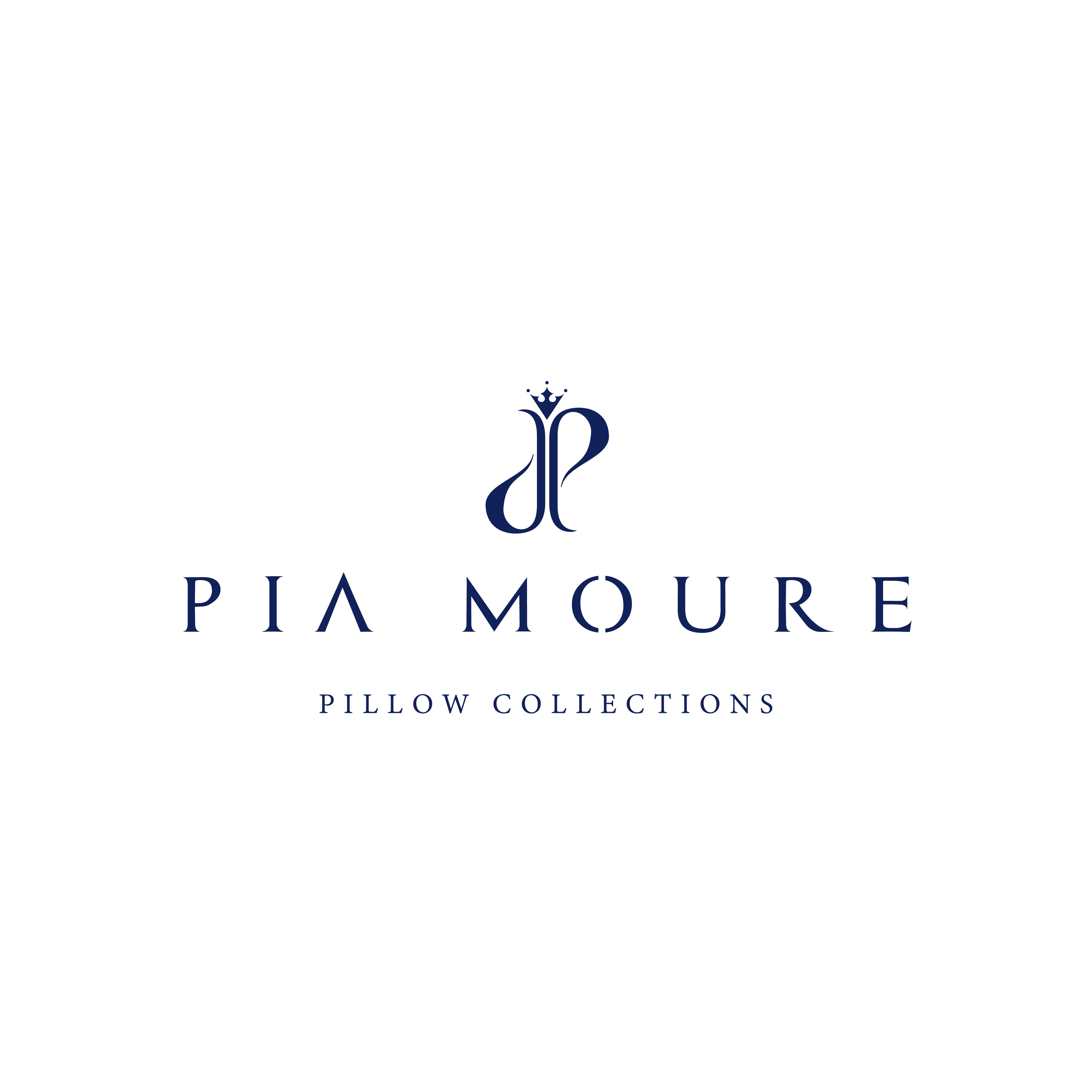 PİA MOURE