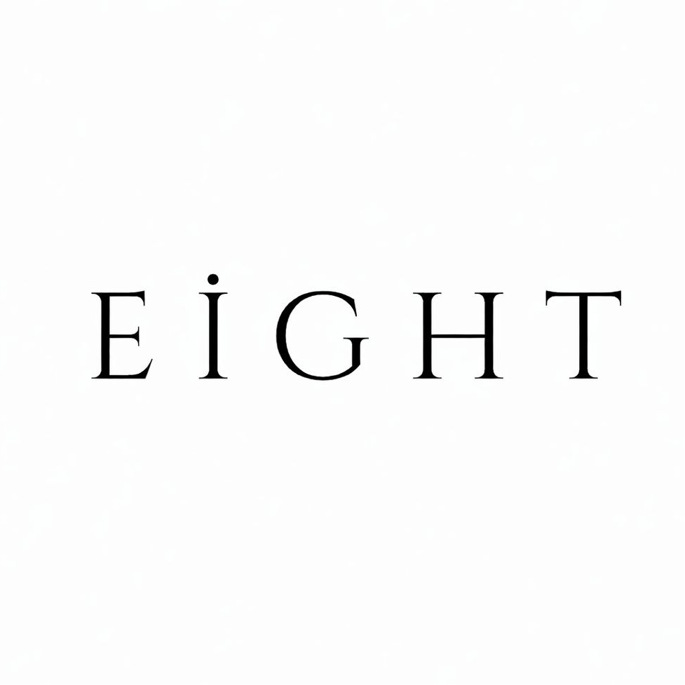 EİGHT