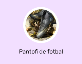 Pantofi de fotbal