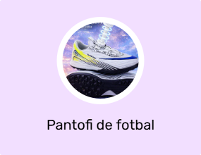 Pantofi de fotbal