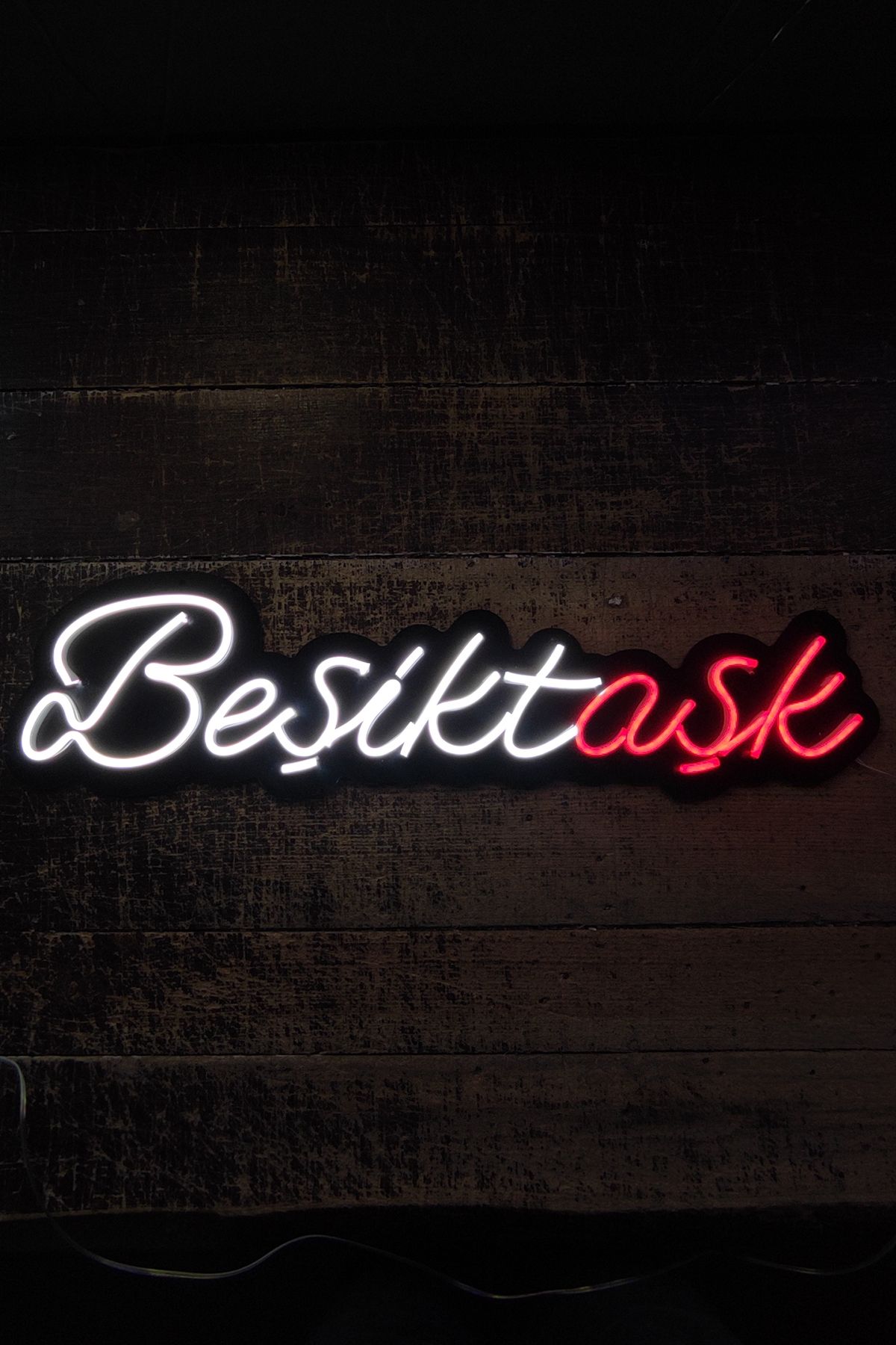 Işıklı Beşiktaşk: Neon LED Tabela Duvar Dekorasyon Ürünü 