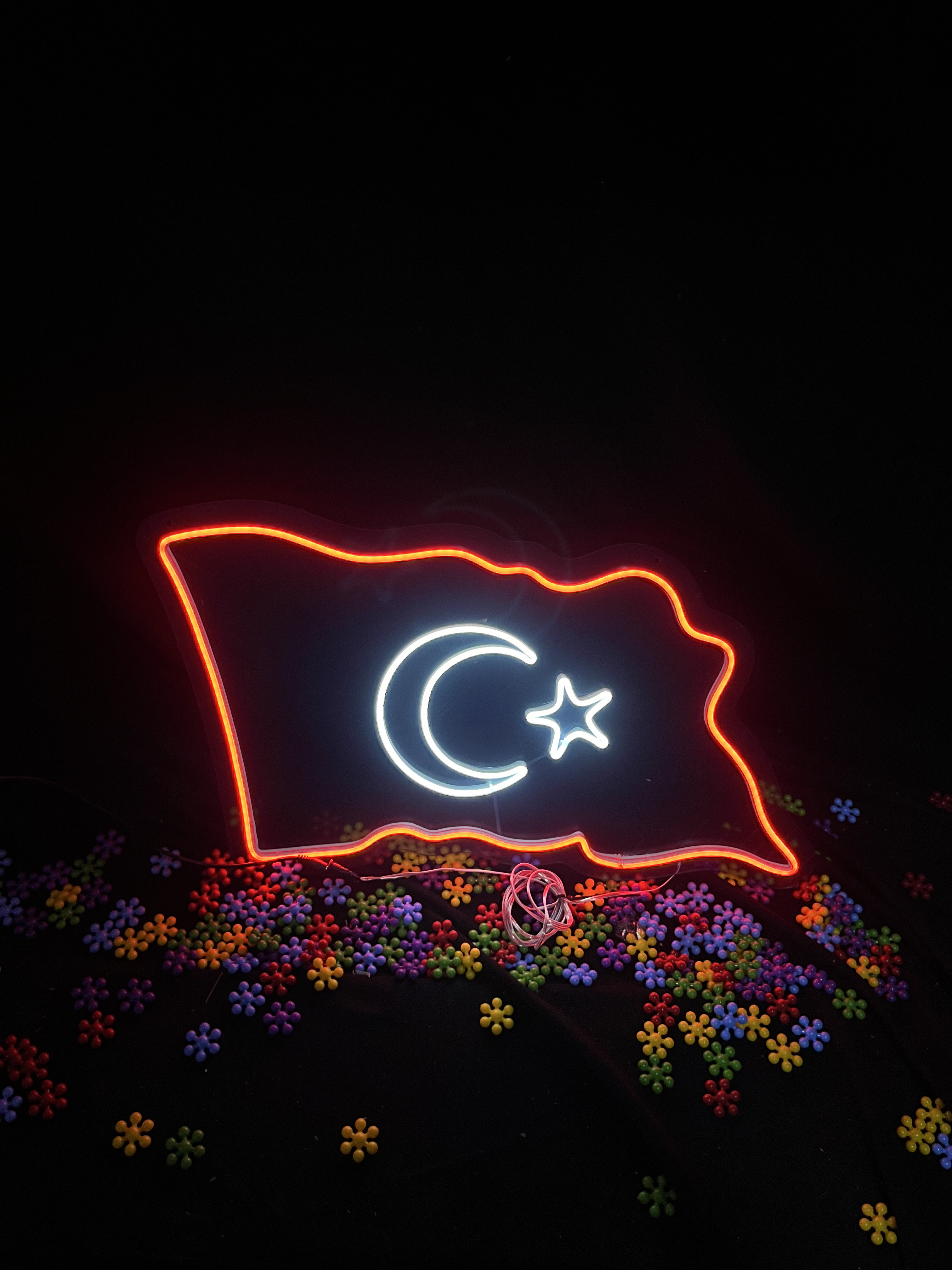 Türk Bayrağı - Dekoratif Duvar Aydınlatması Neon Led Yazı Motivasyon 60x34 cm