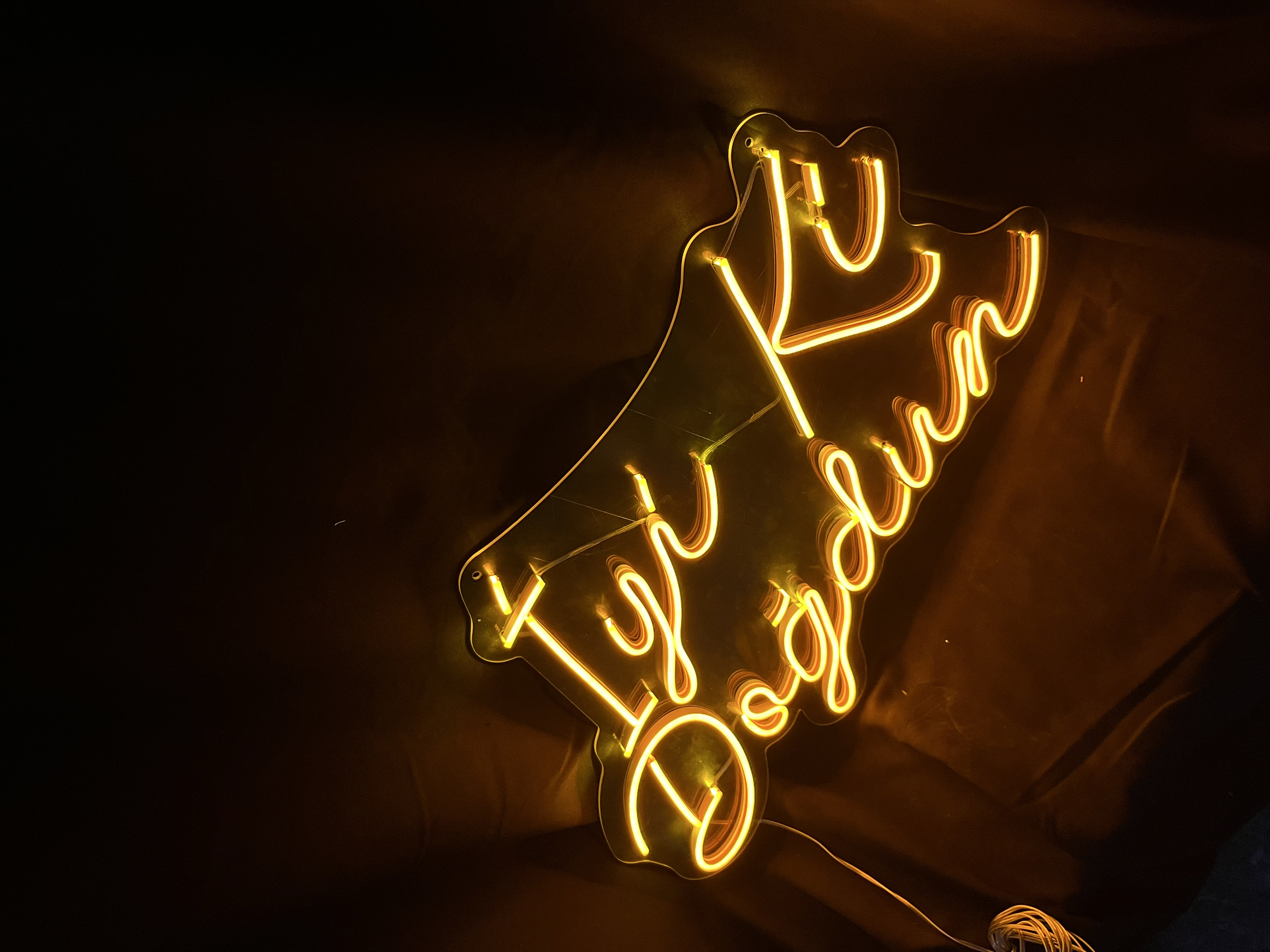 İyi Ki Doğdun V2 - Dekoratif Duvar Aydınlatması Neon Led Yazı Doğum Günü Organizasyonu 60x38 cm