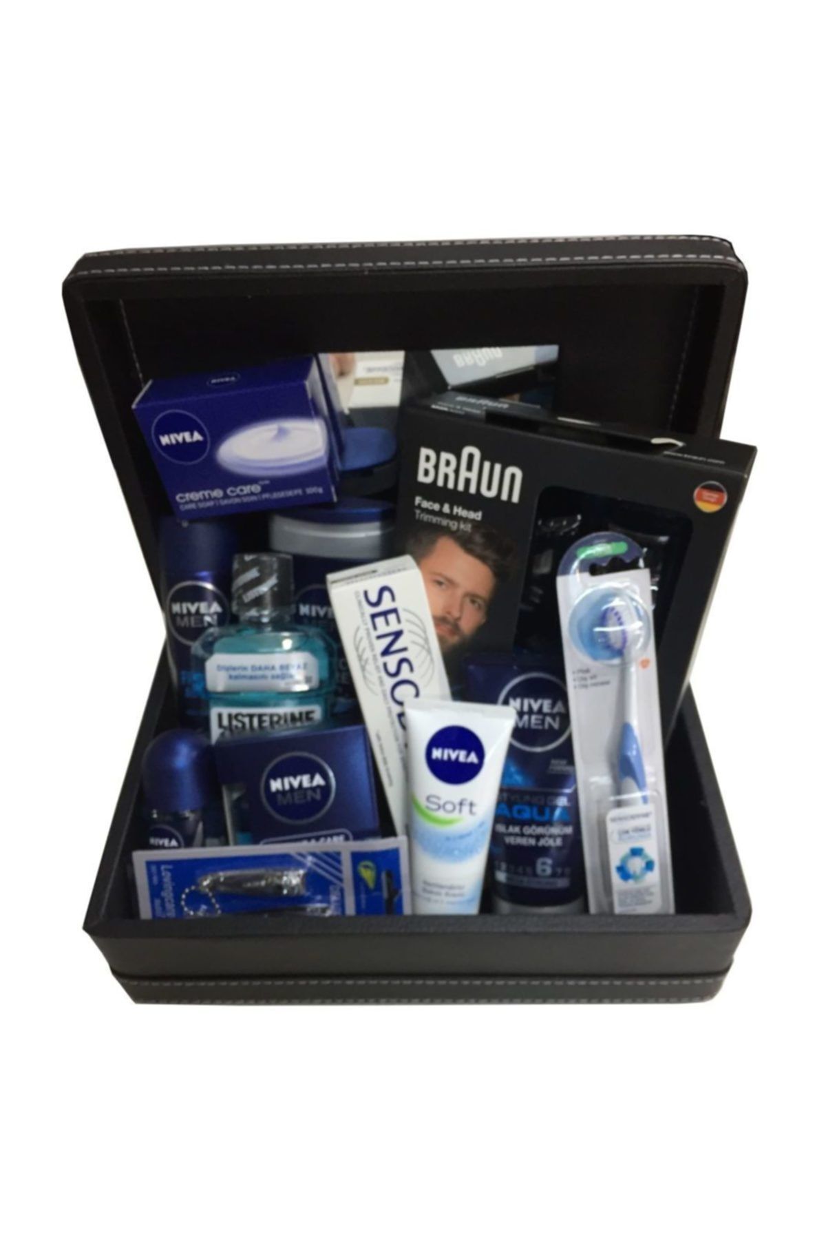 Braun Tıraş Makinalı 18'li Damat Seti