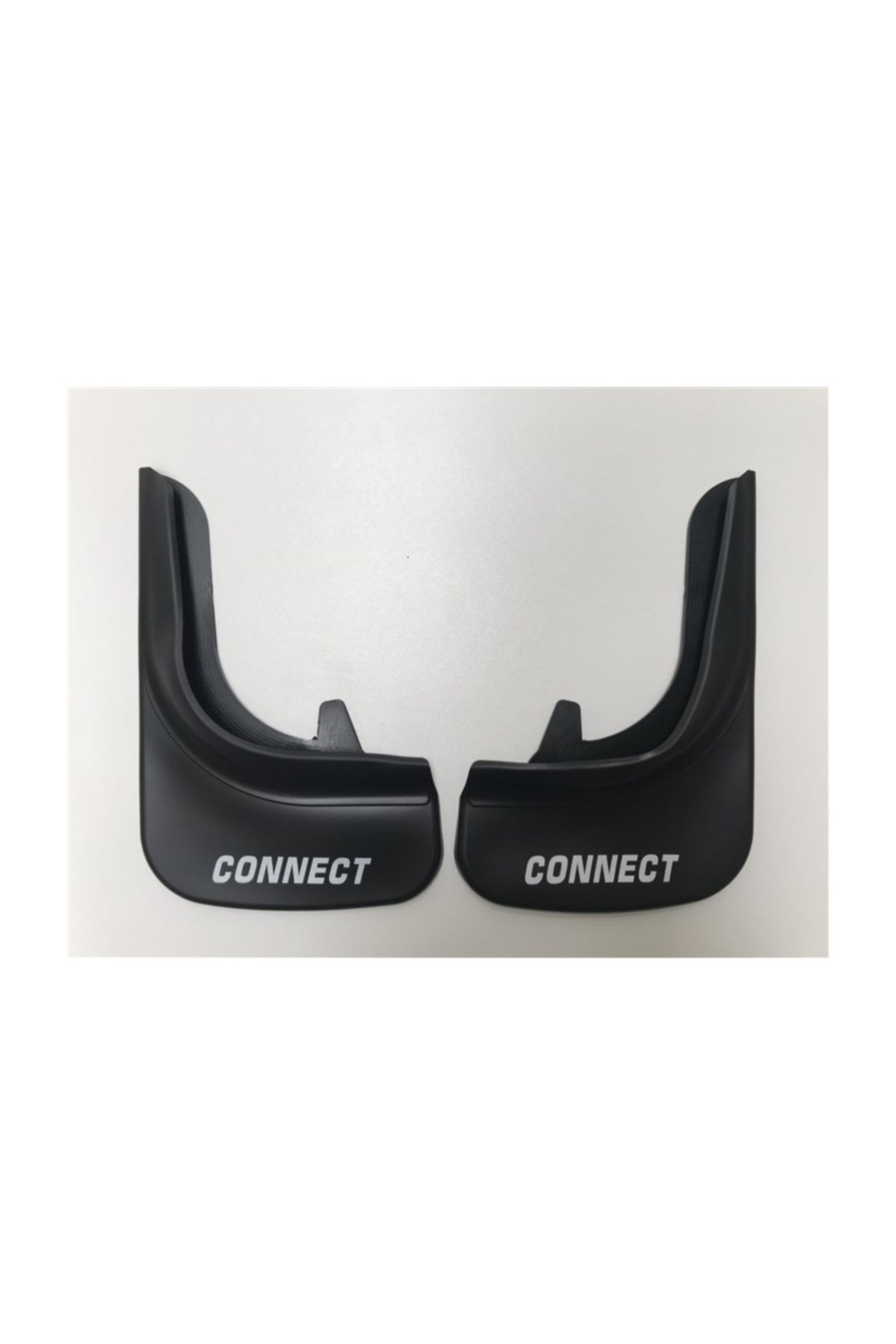 Mudguard flap outlet